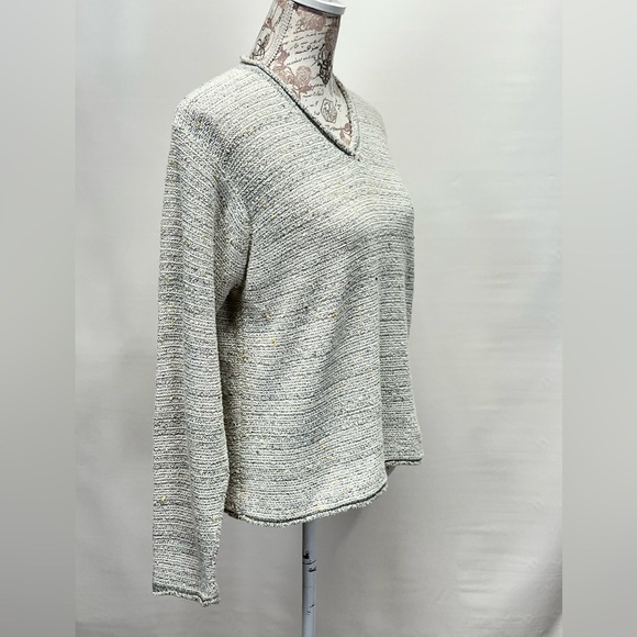 COLUMBIA Beige heather knit V‎ neck pullover size M. - Picture 7 of 12
